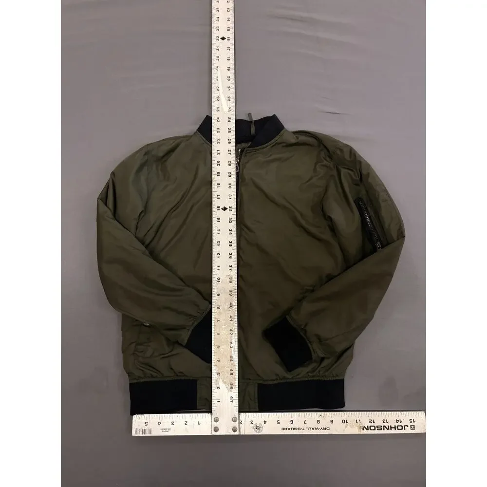 Distortion youth bomber